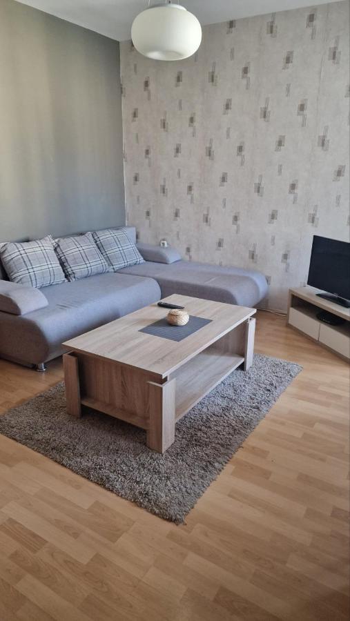 Skopje Plaza Apartment Ngoại thất bức ảnh