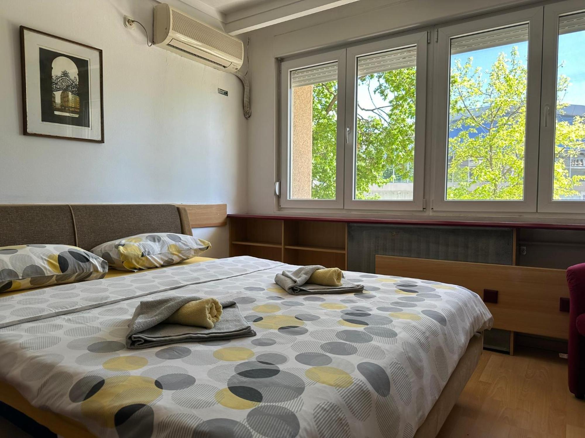 Skopje Plaza Apartment Ngoại thất bức ảnh
