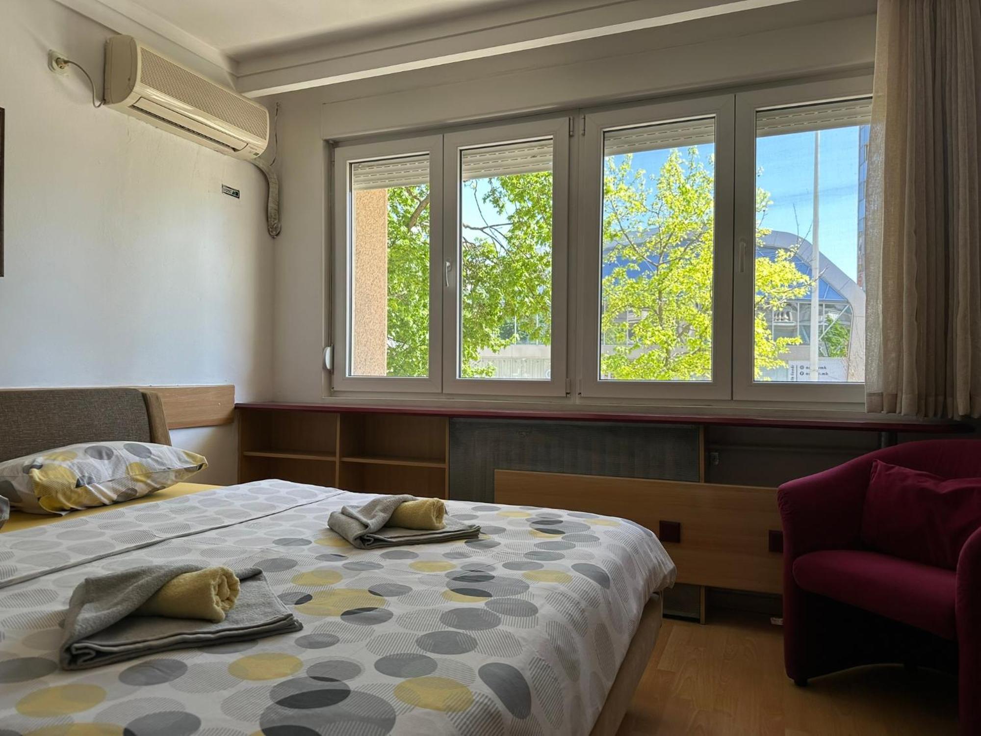 Skopje Plaza Apartment Ngoại thất bức ảnh